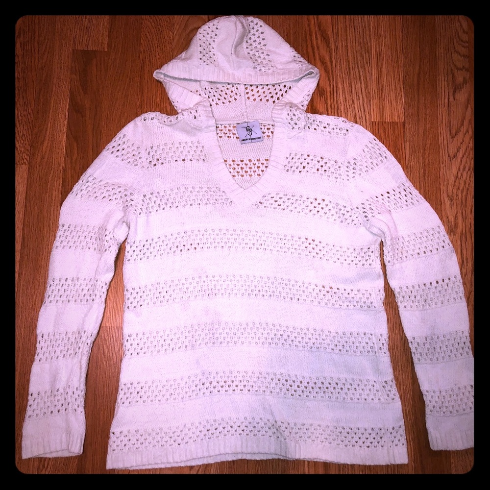Beach vibes!! Lightweight hoodie